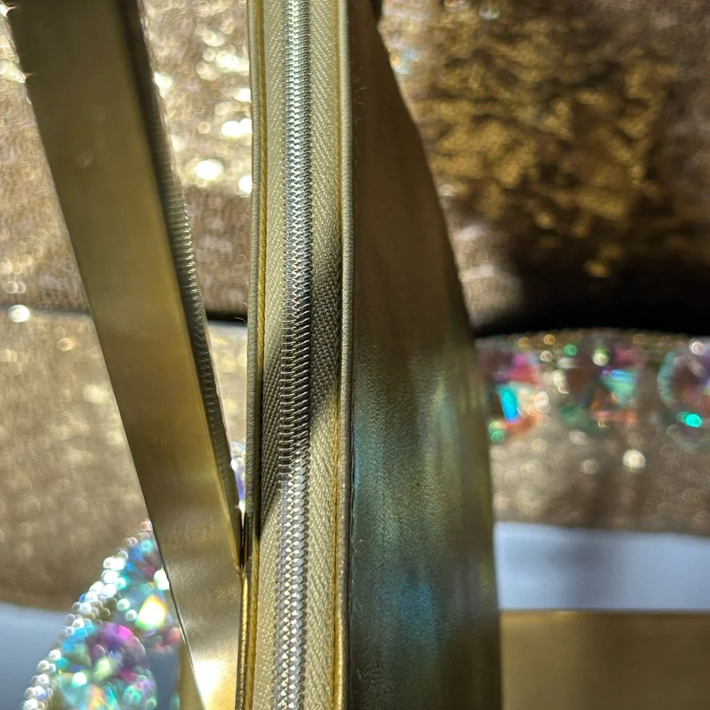 YSL Cosmetic Bundle Metallic Bag 10” x 6.5”, Black Opium 10 ml & 2 Oil Sticks - Picture 9 of 11